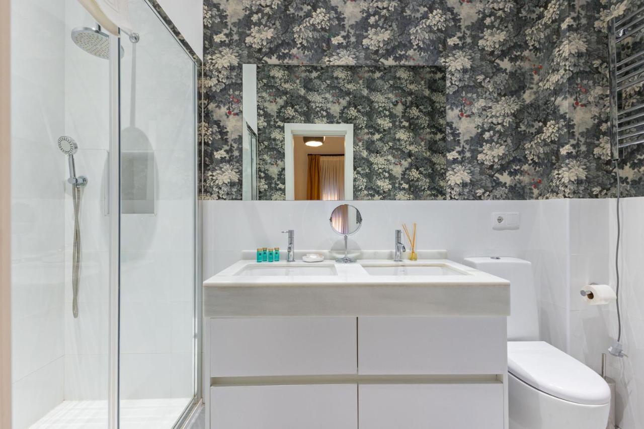 Apartament Ohliving Cathedral Sewilla Zewnętrze zdjęcie